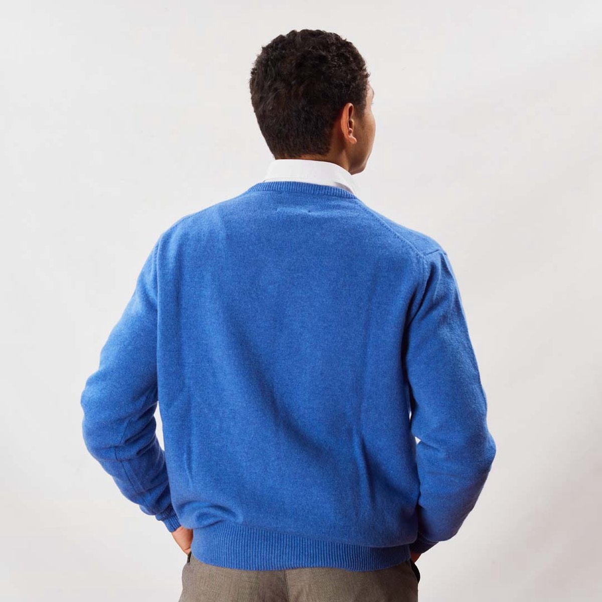 Osborne Knitwear Trui met V hals - Sweater heren in Lamswol - Pullover Heren - River - S