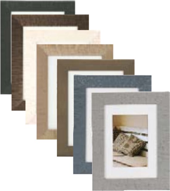 Set van zes fotolijsten in verschillende kleuren, waaronder grijs, beige en bruin.