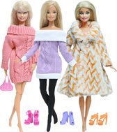 Poppenkleertjes - Geschikt voor Barbie - Set van 3 winter outfits, 3 paar schoenen en 1 handtas - Kledingset voor modepoppen - Jas, truien, kousen - Cadeauverpakking