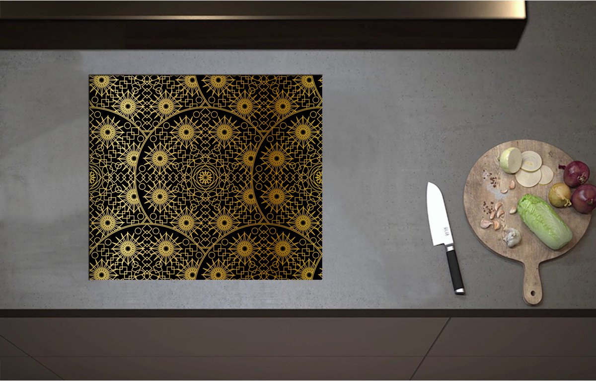 Inductieplaat Beschermer - Borden met Gouden Geometrische Print - 59x52 cm - 2 mm Dik - Inductie Beschermer - Bescherming Inductiekookplaat - Kookplaat Beschermer van Wit Vinyl
