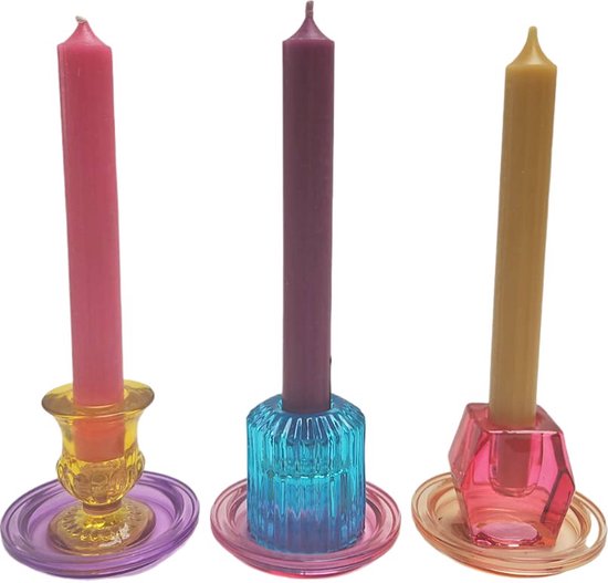 Cactula set van 3 glazen kandelaren in verschillende vormen en diverse kleuren met bijpassende kaarsen Pia