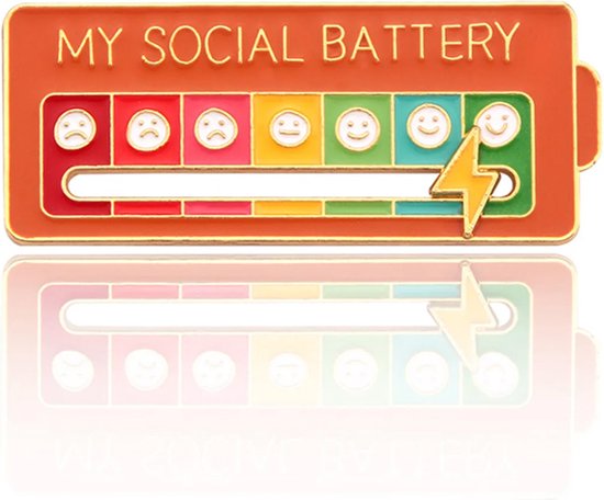 Social Battery Pin Oranje - Sociale Batterij broche - Accesoires voor het EK voetbal 2024 - Grappige badge - Cadeau onder de 10 euro - Kleine cadeautjes