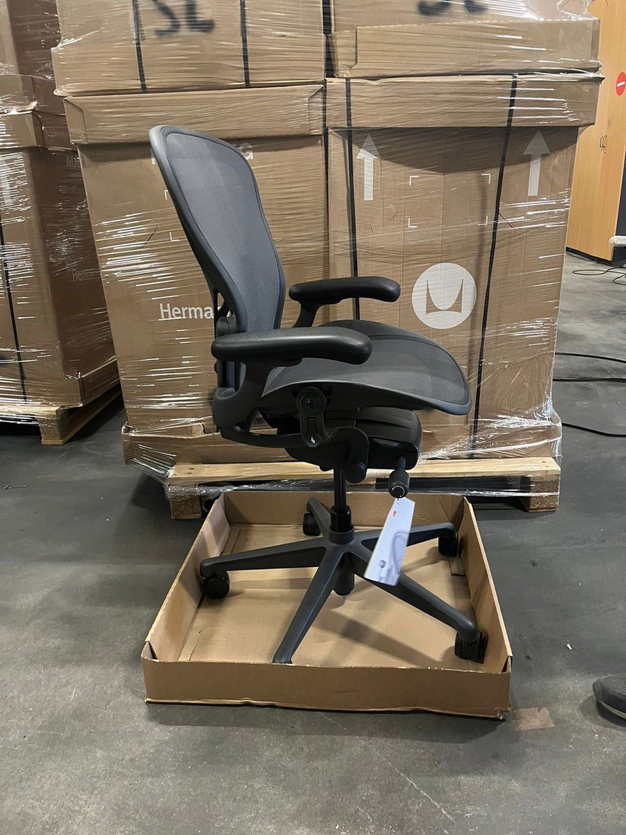 Offeco Herman Miller Aeron Remastered SL - Bureaustoel thumbnail 2