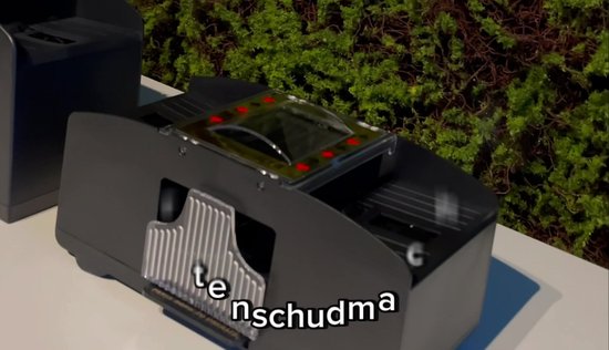 Kaartenschudmachine - 4 decks - Schudmachine voor speelkaarten - Kaartenschudder - Card shuffler - Op batterijen