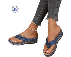 Livano Comfortabele Slippers - Badslippers - Teenslippers - Anti-Slip Slides - Flip Flops - Stevig Voetbed - Marineblauw - Maat 38