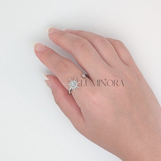 Luminora S925 Solar Ring Zilver - Fidget Ring Zilver 925 - Anxiety Ring - Stress Ring - Anti Stress Ring - Spinner Ring - Spinning Ring - Draai Ring - Ring Zon - Ring Zilver Dames - Zilveren Ring - Wellness Sieraden - Luminora Wellness Juwelier