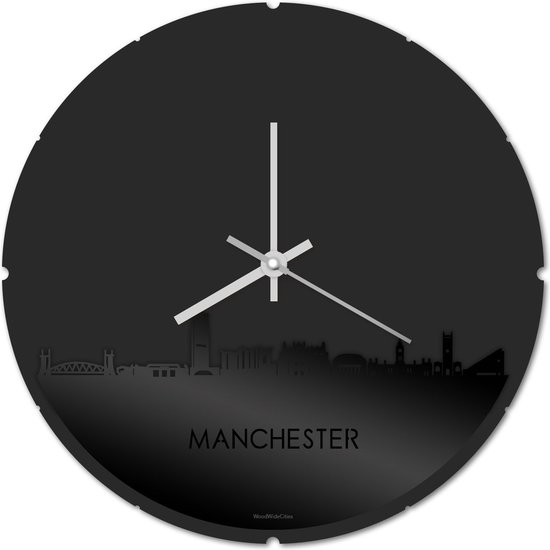 Skyline Klok Rond Manchester Zwart Glanzend - Ø 44 cm - Stil uurwerk - Wanddecoratie - Meer steden beschikbaar - Woonkamer idee - Woondecoratie - City Art - Steden kunst - Cadeau voor hem - Cadeau voor haar - Jubileum - Trouwerij - Housewarming -