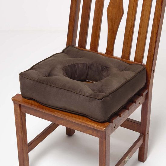 Homescapes Orthopedisch stoelkussen bruin met uitsparing, 40 x 40 cm - zitkussen met velours hoes
