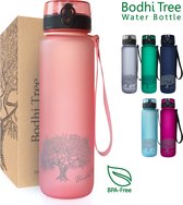 Bodhi Tree Motivatie Waterfles 1 Liter - Motiverende Drinkfles met Tijdmarkering Nederlands - BPA vrij - Fruit Filter - Cadeau Man Vrouw - Motivatiefles - Roze