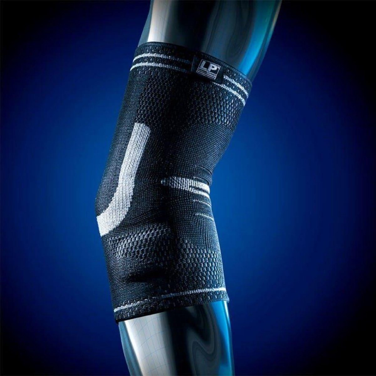 LP X-tremus elleboogbrace 150 - Zwart - Maat L
