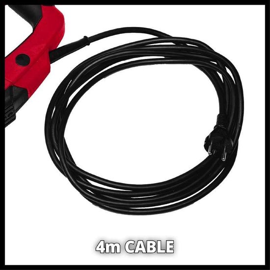 Close-up van een opgerolde zwarte kabel van 4 meter.