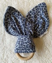 Oma Esther Bijtring Bunny Panter