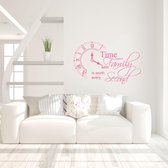 Muursticker Time Spent With Family Is Worth Every Second -  Roze -  80 x 50 cm  -  alle muurstickers  woonkamer  engelse teksten - Muursticker4Sale