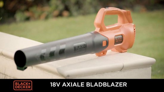 Black Decker BCBL200B Axial accu-bladblazer (18 V, hoge blaassnelheid van 145 km/u, luchtvolume 577 m³/h, geïntegreerde bladkrabber, voor terrassen, paden, opritten, zonder accu oplader