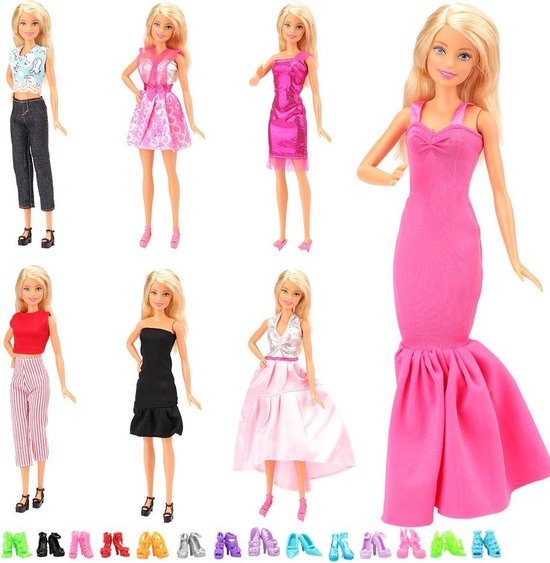Barbie kleding schoenen set 6 willekeurige outfits en 12 schoenen voor modepop | bol.com