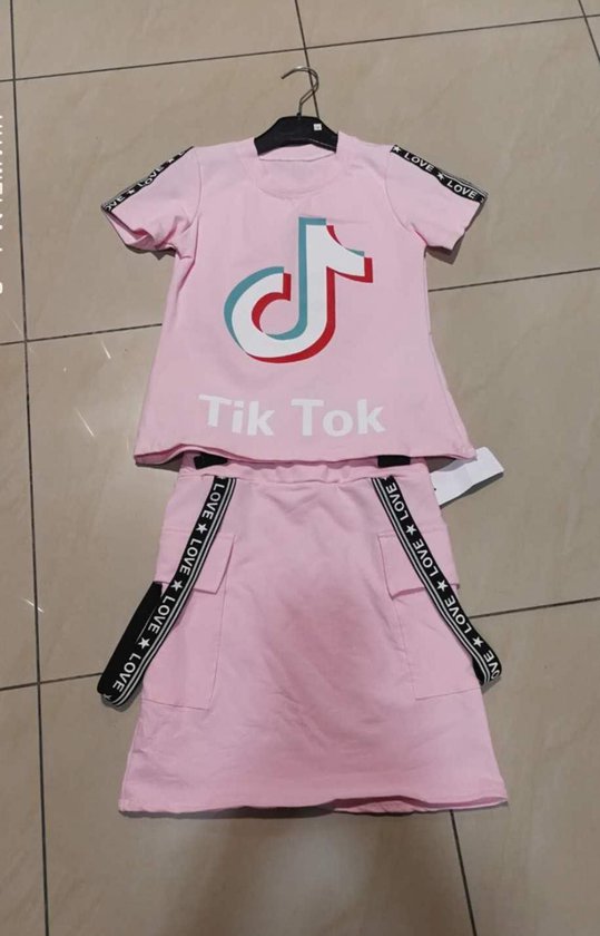 Tik tok kleding maat 140 hotsell