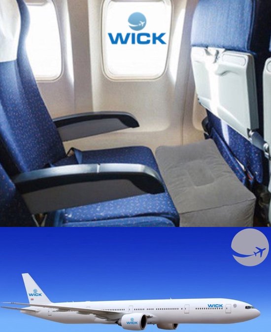 Vliegtuigstoelen met op de achtergrond een vliegtuig met WICK logo.