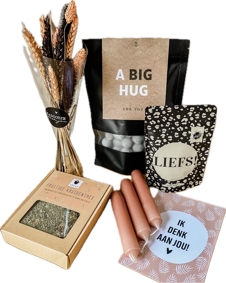 Goedkoopste Brievenbuscadeau 'Liefs!' - Cadeaupakket - Geschenkset - Cadeaupakket voor vrouwen - Cadeau voor haar - Moederdag cadeau - Valentijnsdag cadeau - Verjaardagscadeau vrouw - Droogbloemen - Badzout - Kaarsen - Thee - Snoep