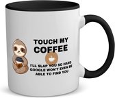 Akyol - koffie mok koffiemok - theemok - zwart - Koffie - koffieliefhebber cadeau - leuke cadeau - grappige mok met opdruk - coffee gift - verslaafd aan koffie - collega cadeau - 350 ML inhoud