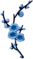 Pruimen Bloesem Bloemen Licht Blauw Strijk Embleem Patch Links 8 cm / 14 cm / Blauw
