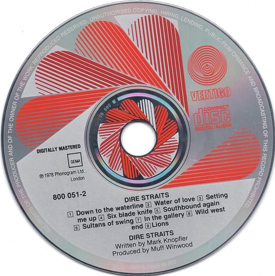 Cd-schijf met rode, grafische patronen en tracklist met "Sultans of swing".