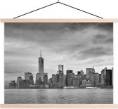 Posterhanger incl. Poster - Schoolplaat - Manhattan New York in zwart-wit - 40x30 cm - Blanke latten