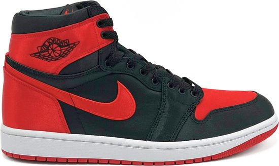 Air Jordan 1 Retro High OG WMNS (Satin Bred) - Maat 42