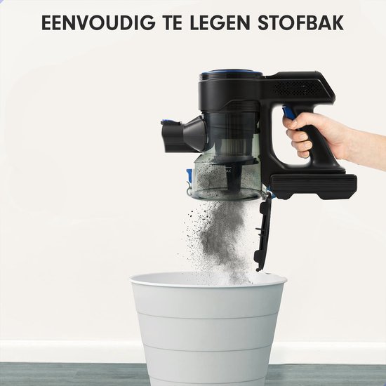 Zwarte draadloze stofzuiger die stof leegt in een grijze vuilnisbak. Tekst: EENVOUDIG TE’), ‘LEGEN STOFBAK’