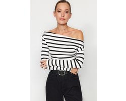 Trendyol Licht Marineblauwe Gebreide Blouse Van Premium Zachte Stof Met Boothals Twoaw24Bz00227