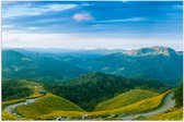 Poster (Mat) - Bergen - Landschap - Wolken - Groen - 105x70 cm Foto op Posterpapier met een Matte look