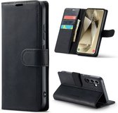 Casemania Hoesje Geschikt voor Samsung Galaxy S24 Charcoal Gray - Leather Book Case