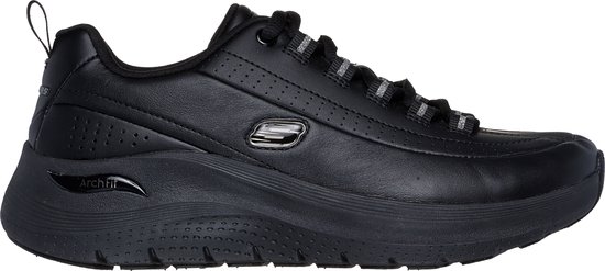 Zij-aanzicht van een zwarte Skechers Arch Fit sneaker met veters en dikke zool.