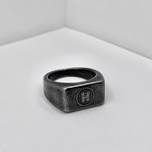 Het Hof van Sieraden - The Beginning - Donkerkleurige zegelring - Heren - Ringen - 22 mm