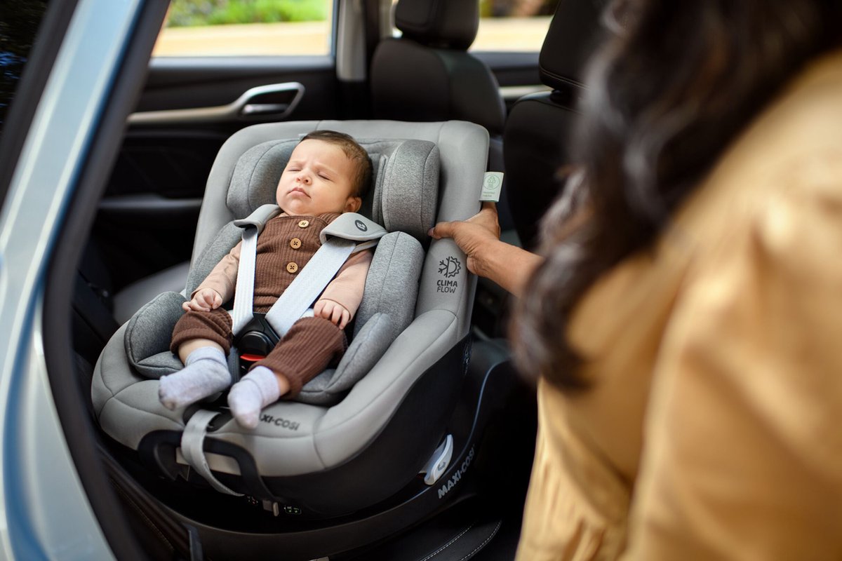 Maxi-Cosi Mica Pro Eco i-Size Autostoeltje - 360° draaibaar - Gerecyclede stoffen - Authentic Black - Vanaf de geboorte tot ca. 4 jaar – foto 5