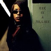 Aaliyah - One In A Million (2 CD) (Limited Edition With T-Shirt Small)