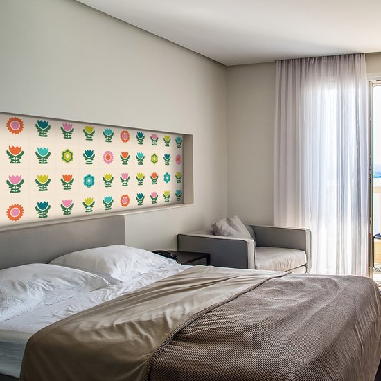 Ulticool Décoration carrelages Autocollant - Fleurs Vintage Rétro - 15x15 cm - 15 pièces Autocollants de Carrelage en Film Adhésif - Stickers Stickers muraux Carrelage Autocollant - Sticktiles - Salle de Bain - Cuisine