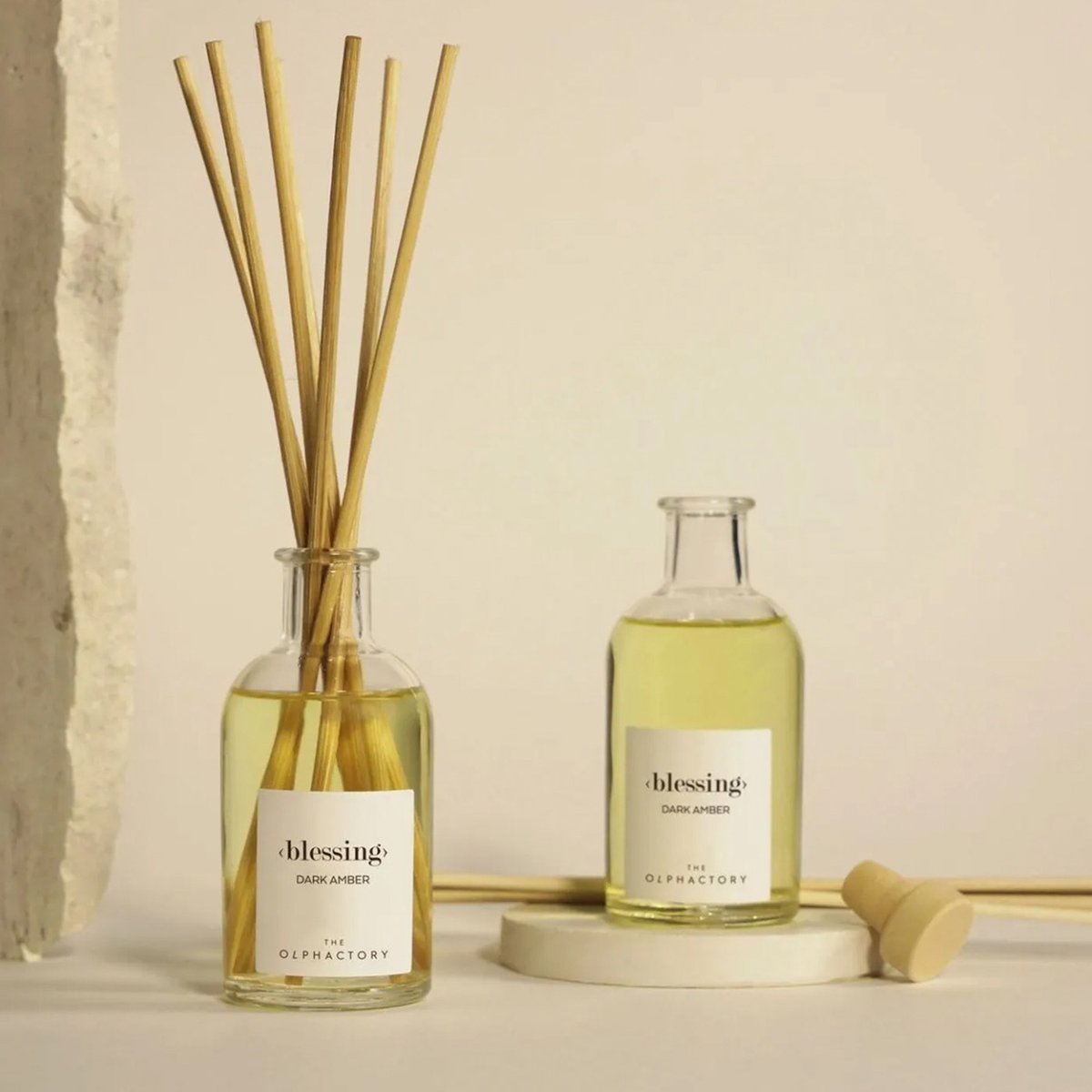 The Olphactory Luxe Geurstokjes Fragrance Diffuser 100 ml - Blessing, Dark Amber