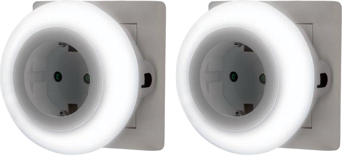 Grundig LED Nachtlamp met lichtsensor - 4x - 230v - kinderkamer - met extra stopcontact - energiebesparend