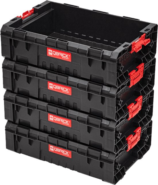 Stapel van vier zwarte Qbrick System opbergbakken met rode sluitingen.