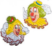 Carnaval/party decoratie borden - 2x Clown hoofden - wand/muur versiering - 50 x 50 cm - plastic