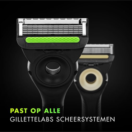 GilletteLabs - With Exfoliating Bar En Heated Razor - 6 Scheermesjes Van Gillette