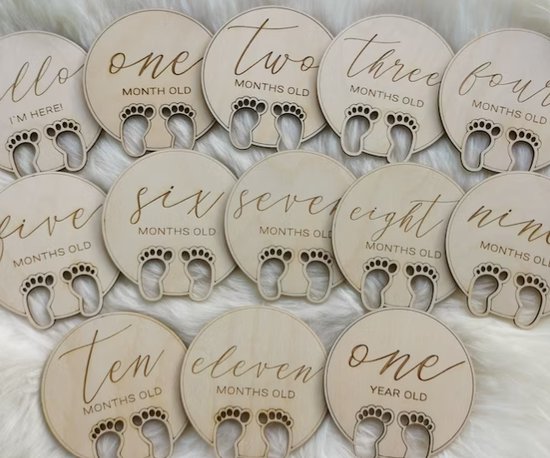 13 Houten Mijlpaalkaarten Baby - Babyshower cadeau - Kraamcadeau Jongen en meisje - milestone cards van COGGHTI — afbeelding 3