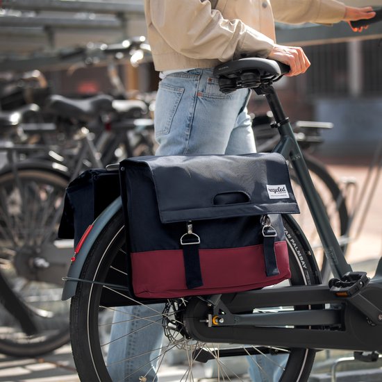 Gerecyclede dubbele fietstas Urban Proof 40 liter - bordeaux rood/grijs van Urban Proof — afbeelding 2