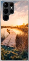 Geschikt voor Samsung Galaxy S22 Ultra hoesje - Zonsondergang in de Nederlandse polder - Siliconen Telefoonhoesje