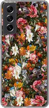 Geschikt voor Samsung Galaxy S21 FE hoesje - Bloemen - Vlinder - Design - Kunst - Abstract - Schilderij - Oude meesters - Siliconen Telefoonhoesje