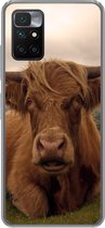Telefoonhoesje Geschikt voor Xiaomi Redmi 10 hoesje - Schotse Hooglander - Dieren - Berg - Siliconen Telefoonhoesje