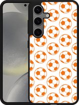 Cazy Hardcase Hoesje geschikt voor Samsung Galaxy S24 Orange Soccer Balls