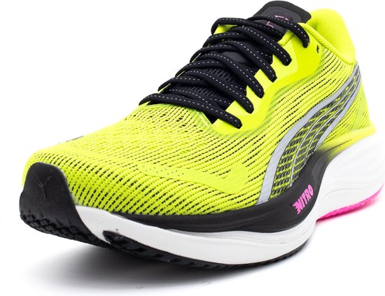 Puma Velocity Nitro 3 Psychedelische Rush Wn Hardloopschoenen - Sportwear - Vrouwen