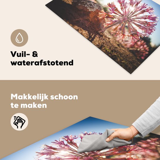 KitchenYeah® Inductie beschermer 80.2x52.2 cm - Roze bloem in zon - Kookplaataccessoires - Afdekplaat voor kookplaat - Inductiebeschermer - Inductiemat - Inductieplaat mat