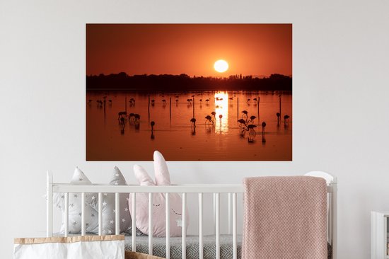 Sticker Muursticker Camargue - Coucher de soleil avec des flamants roses en Camargue - 90x60 cm - film autocollant - sticker mural repositionnable